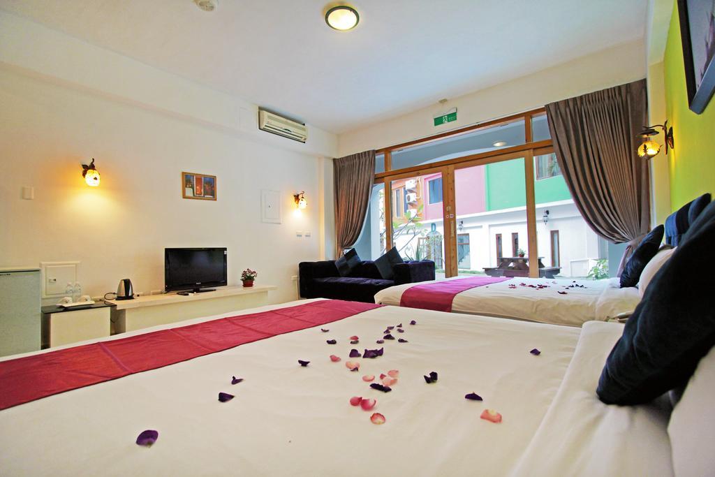 Rainbowtown Hotel Hualien City Phòng bức ảnh