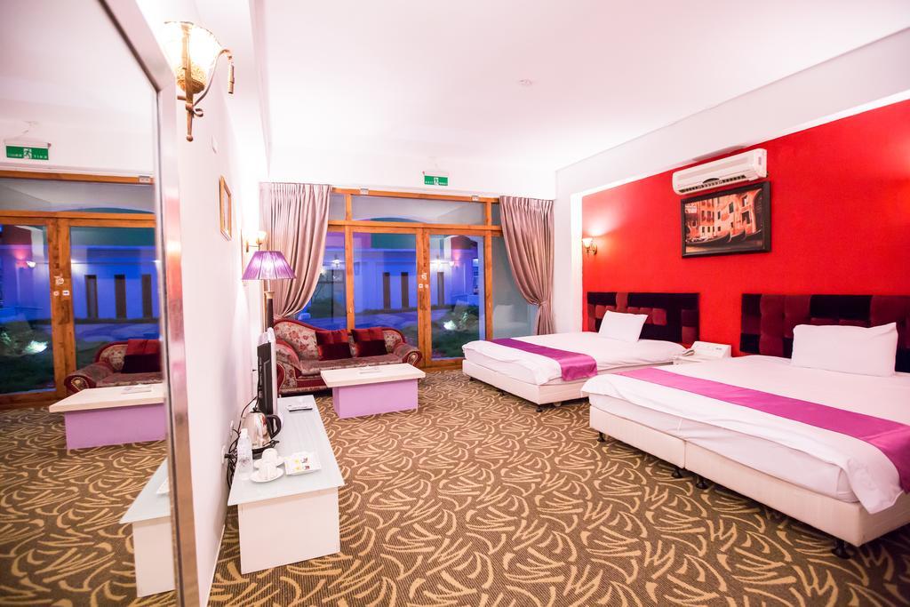 Rainbowtown Hotel Hualien City Phòng bức ảnh